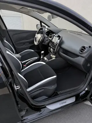 2017 Renault Clio - photo 5