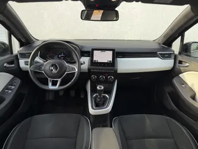 2021 Renault Clio - photo 8
