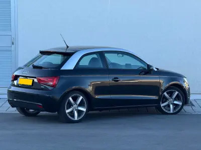 2011 Audi A1 - photo 4