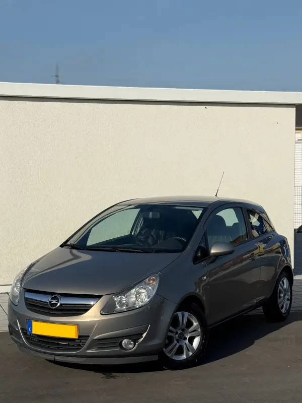 Opel Corsa 1.3cdti 110 Year Edition - 2011 Diesel for sale in Luxembourg