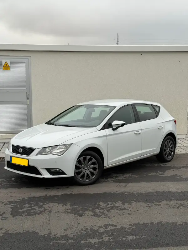 Seat Leon 1.6TDI 105 - 2015 Diesel for sale in Luxembourg