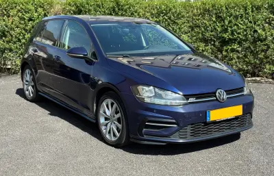 2018 Volkswagen Golf - photo 2