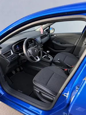 2020 Renault Clio - photo 5