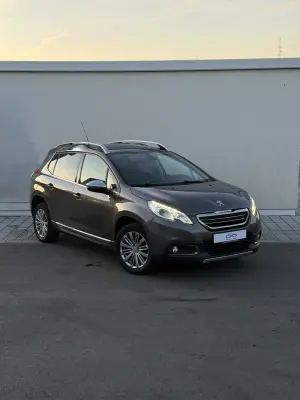 2015 Peugeot 2008 - photo 2